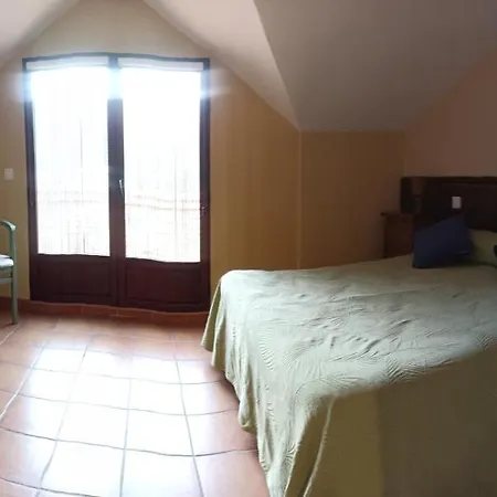 Alojamiento Gredos-tietar I