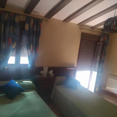 Casa de Férias Alojamiento Gredos-tietar I *